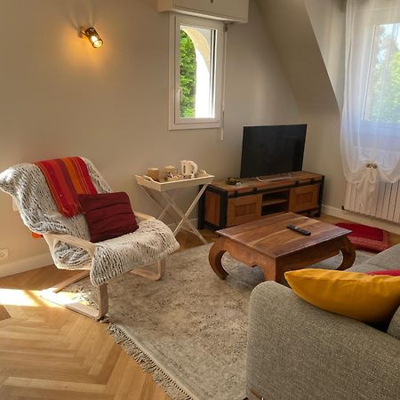 Le Pas Du Faon Bed & Breakfast Caudan Exterior photo