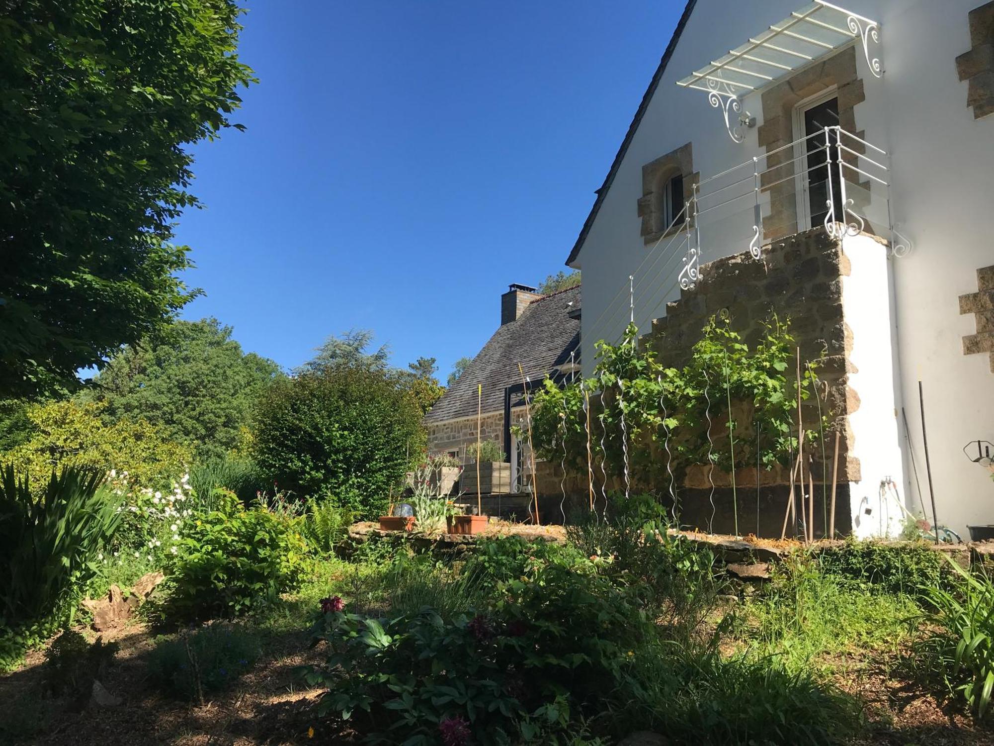 Le Pas Du Faon Bed & Breakfast Caudan Exterior photo